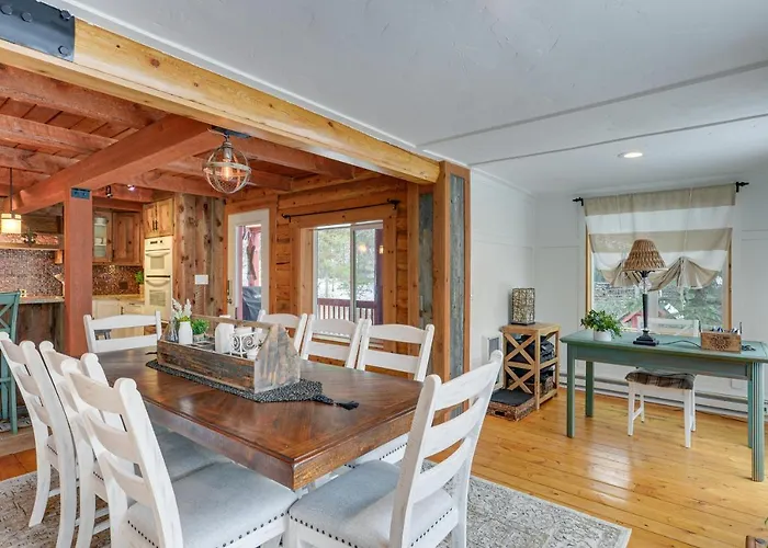 Dreamy W/ Hot Tub, Fireplace & More! Alpine